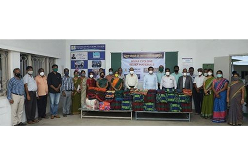 The Sona Group of Institutions & Heartfulness Institute distributed blankets for affected
                                people by Cyclone Nivar.