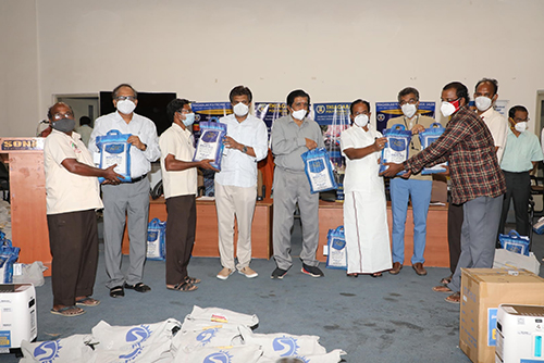 Mr. Valliappa, Mr. Chocko Valliappa & Mr. Thyagu Valliappa provided groceries