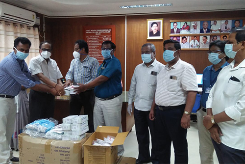 Sona College of Technology donates 1000 N95 breathing masks, 10,000 hand gloves, and 2,000 500 ml bottles of sanitizer to Dharmapuri Medical College