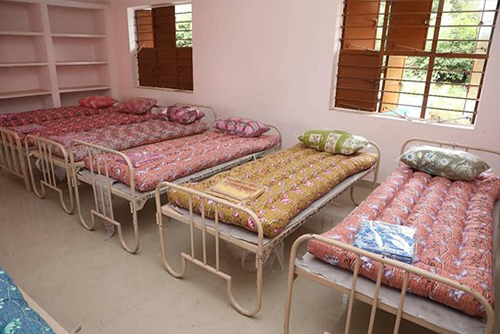 The Sona Group donates 200 cots, bedsheets, and pillows to COVID infected people in the
Salem district