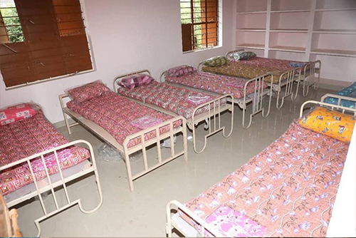 The Sona Group donates 200 cots, bedsheets, and pillows to COVID infected people in the
Salem district